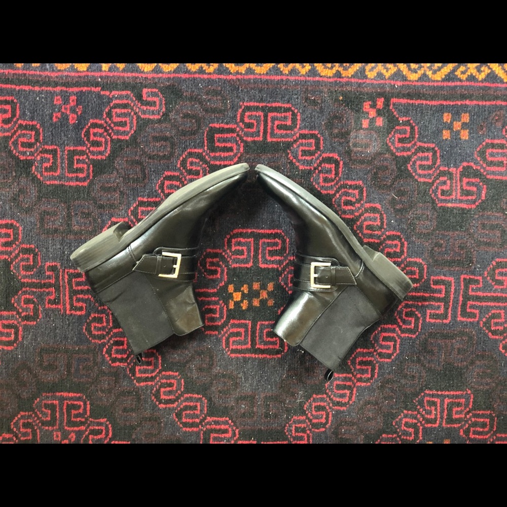 Leather Chelsea boots